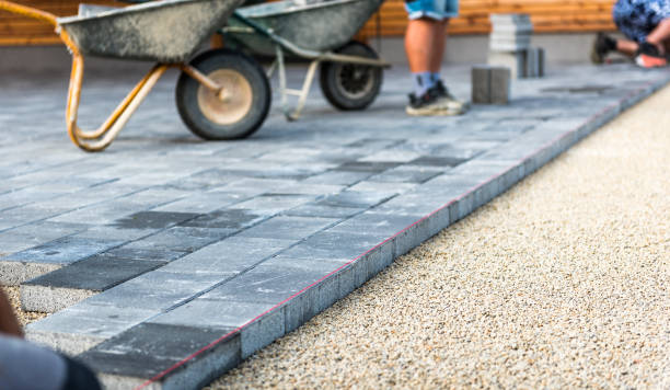 Best Concrete Sidewalk Installation  in Santa Clara, UT